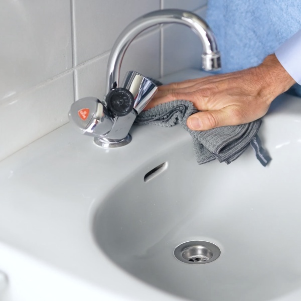 Antibacteriële schoonmaakdoek van GEWELDIGSCHOON